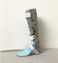 儿童动态踝足加软垫加印花